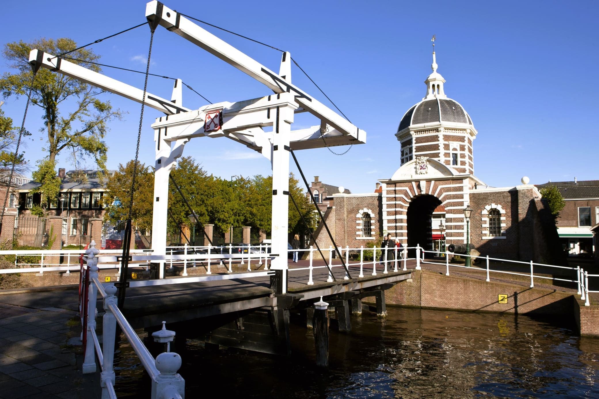 Morspoort op een stralende zonnige dag